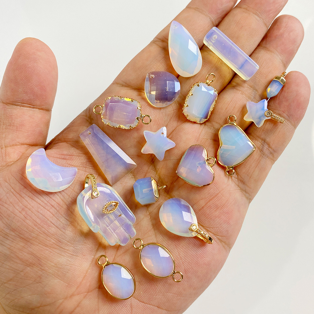 Opal Earrings Dangle - 2 قطع الأبيض أوبال المعلقات سحر