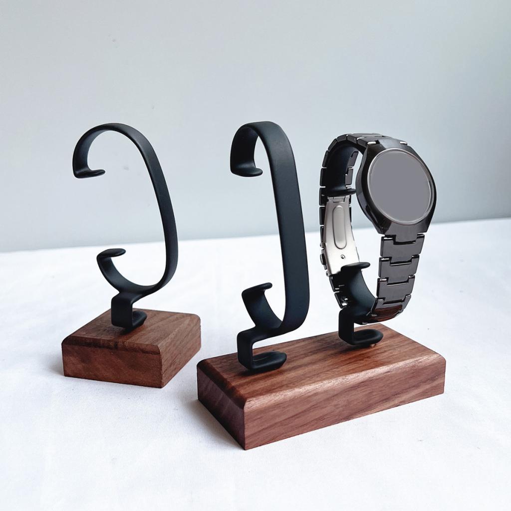 حامل ساعات على شكل حرف C للمتا - مراجعة Jewelry Watches For Sale وسعره