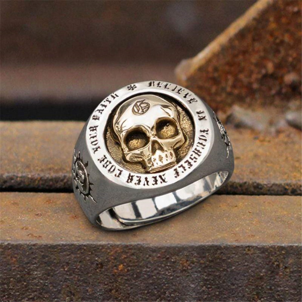 S925 فضة أزياء الرجال والنساء  - مراجعة Gothic Skull Ring وسعره