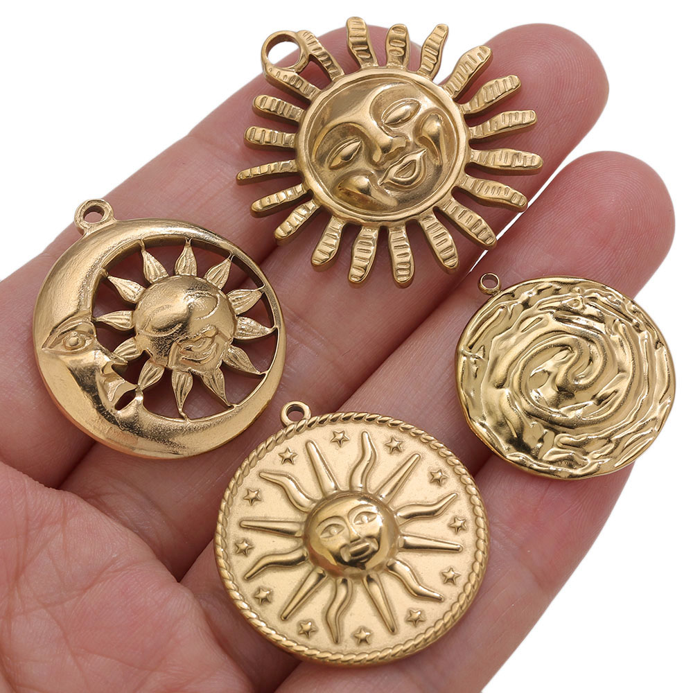5 قطع من الحلي الذهبية المطلية - مراجعة Moon Star Earrings وسعره