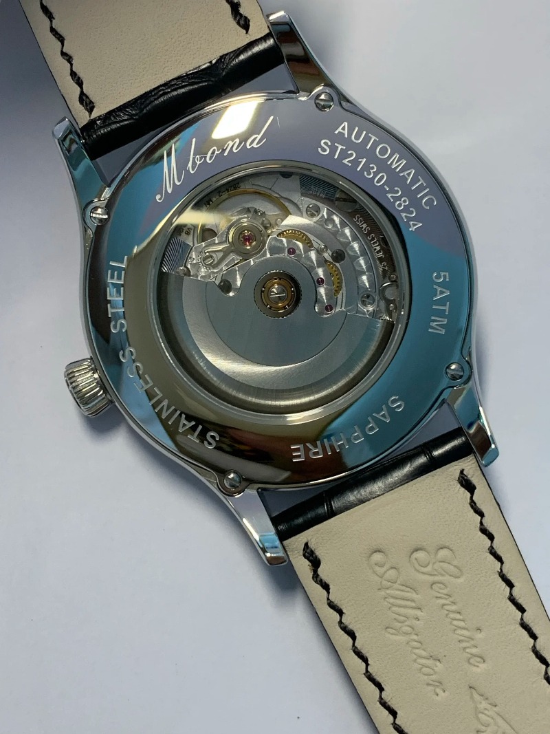 ساعة يد بدون عقارب، حركة سويسر - مراجعة Mens Mechanical Watch وسعره