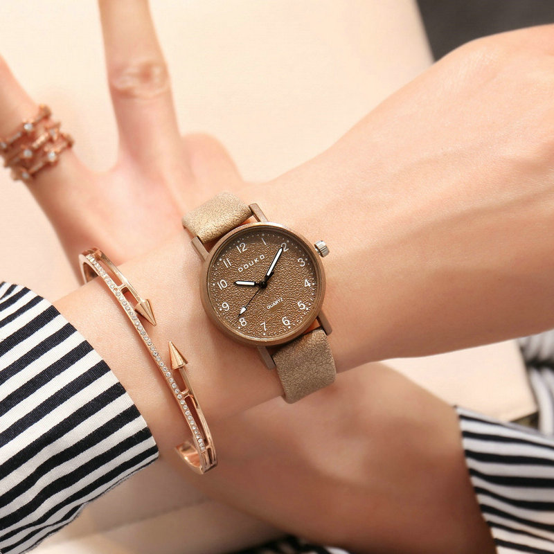 UTHAI BK01 ساعات نسائية كاجوال - مراجعة Stones Watches & Jewelry In Sweden Ab وسعره