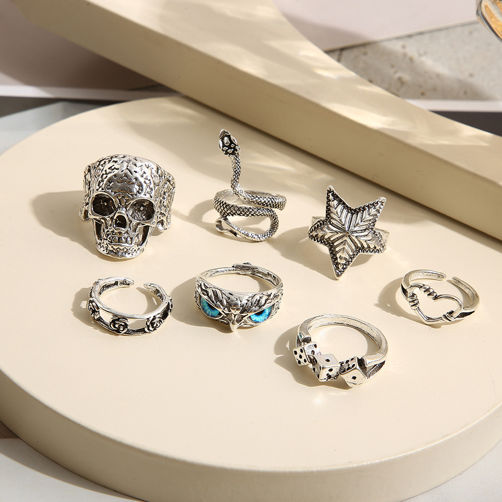 Hiphop خمر فضي اللون الجمجمة خ - مراجعة Gothic Skull Ring وسعره