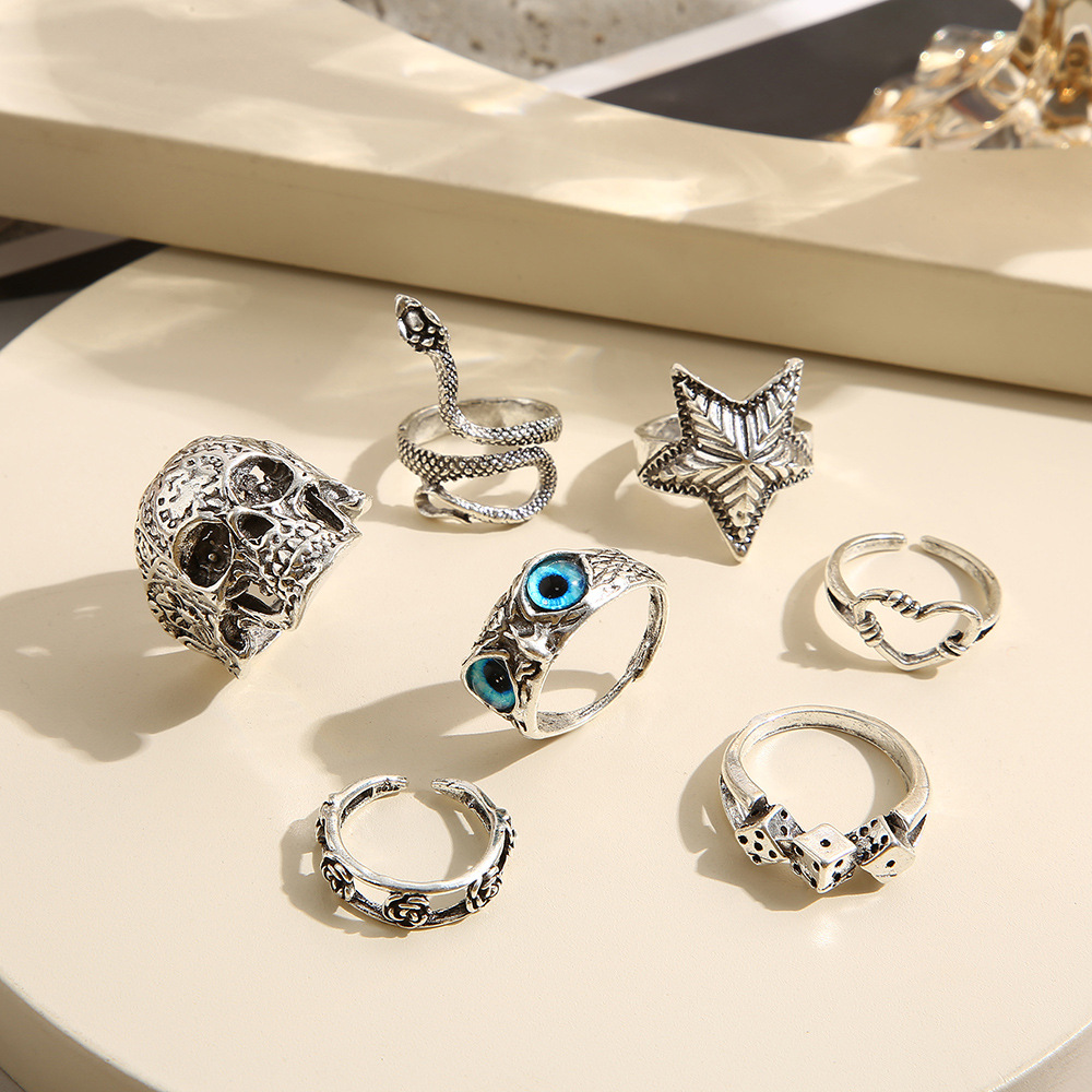 Hiphop خمر فضي اللون الجمجمة خ - مراجعة Gothic Skull Ring وسعره