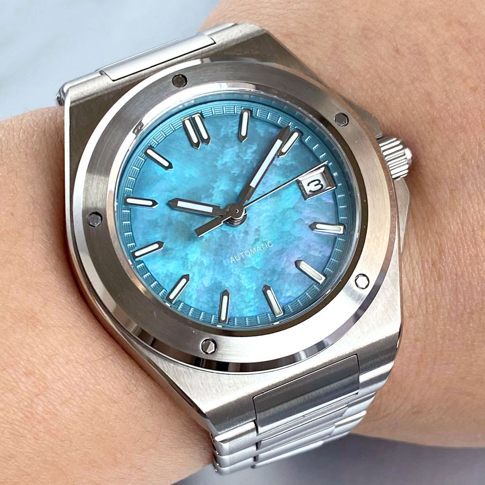 مخصص الضوء الأزرق أم اللؤلؤ 40 - مراجعة Mens Mechanical Watch وسعره