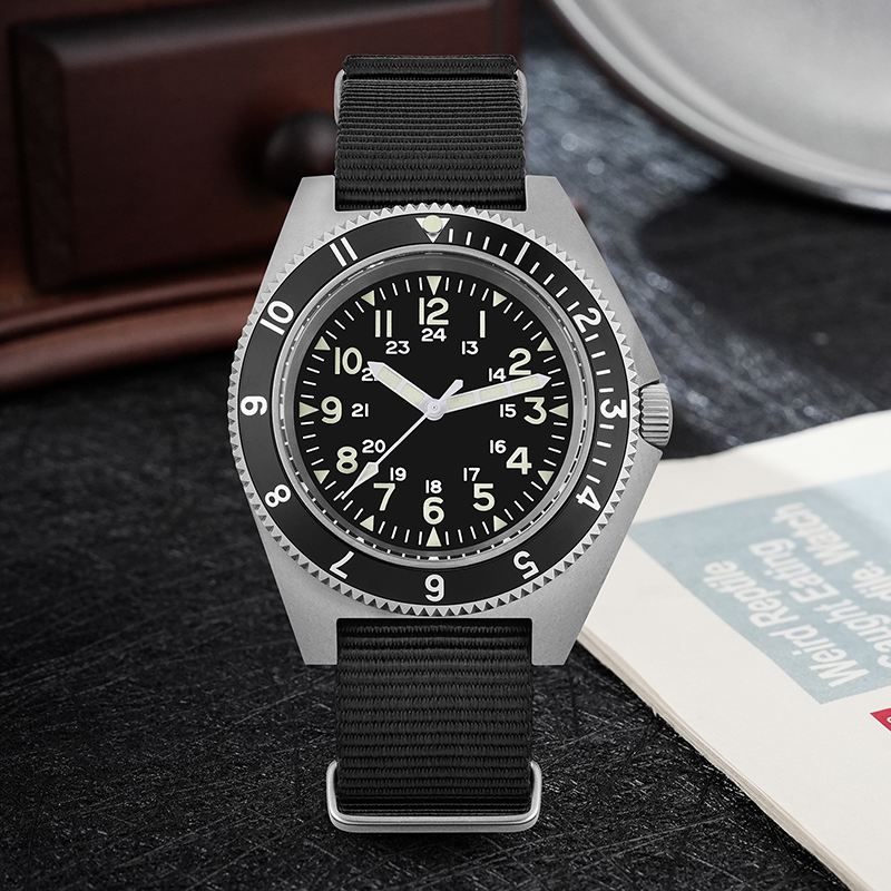 Watchdives WD1972 ساعة كوارتز  - مراجعة Jewelry And Watches وسعره
