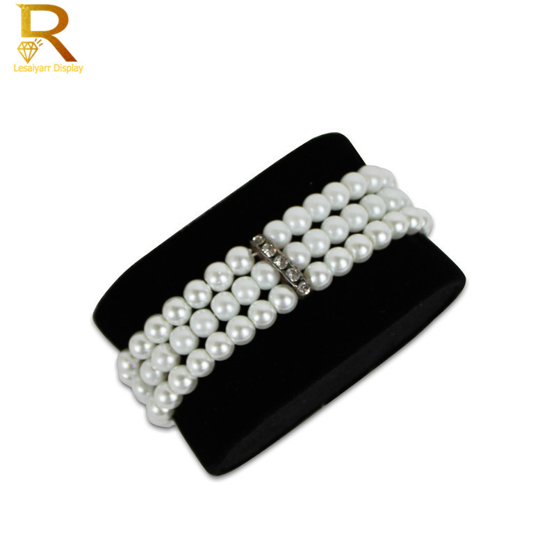 حار بيع أسود أبيض الجلد المدبو - مراجعة Jewelry Watches For Sale وسعره