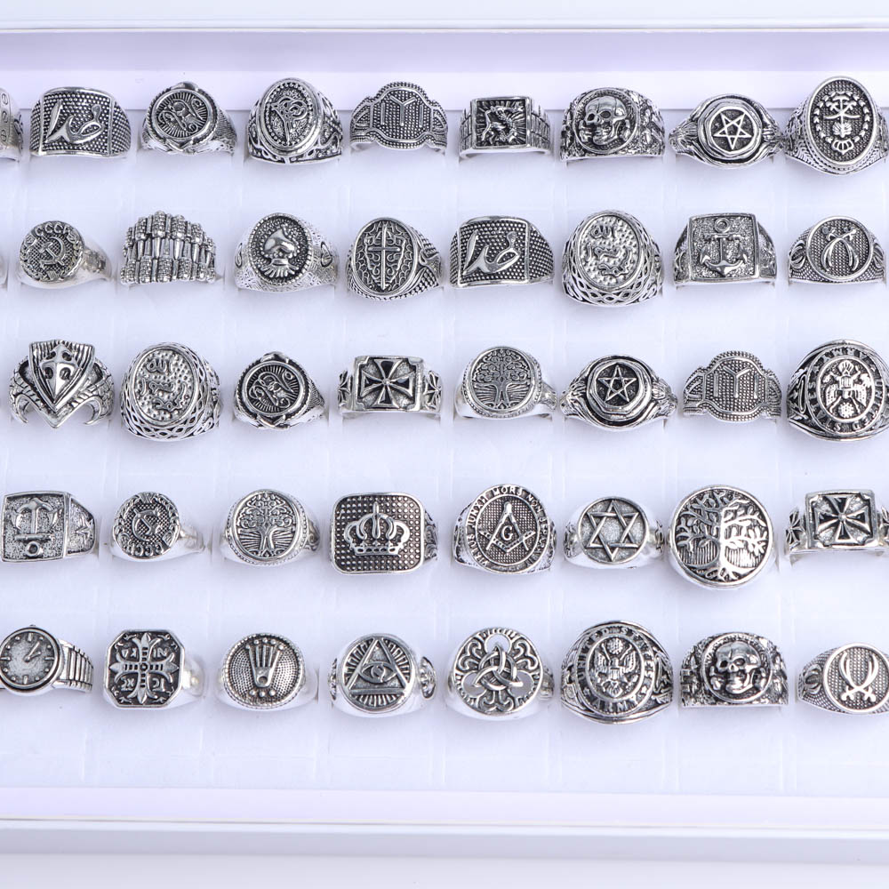 10/20/30/50 قطعة/الوحدة الكلاس - مراجعة Gothic Skull Ring وسعره